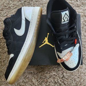 Nike Air Jordan 1 Low SE Diamond Flight Club Black Shoes 10.5 US DH6931-001 2022